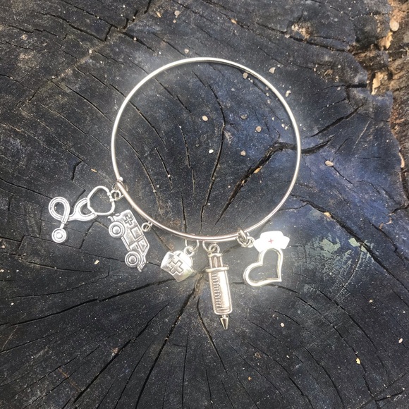 Thanks giving Nurse/Doctor charms bracelet - Picture 4 of 8